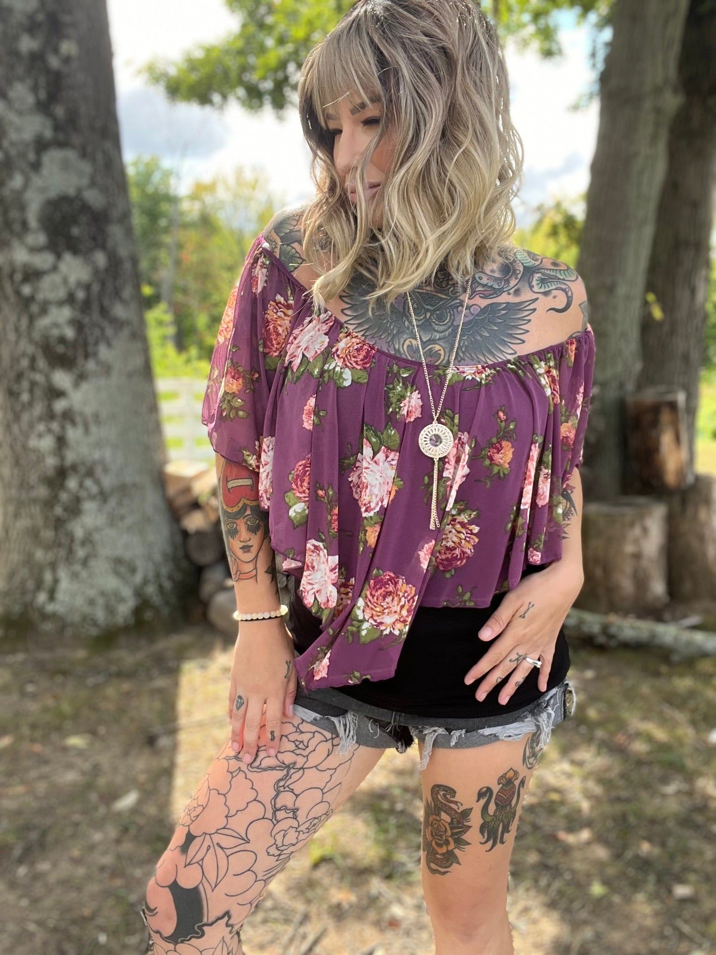 Love Me Floral Curvy Asymmetrical Top With Necklace