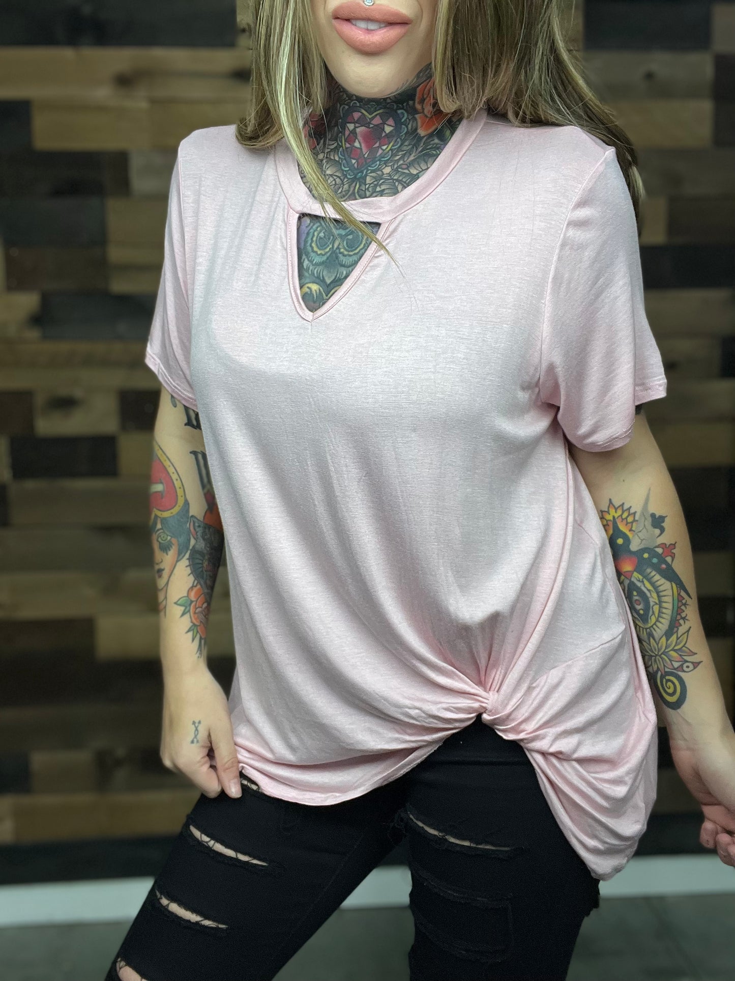 Gather Around Curvy Keyhole Top