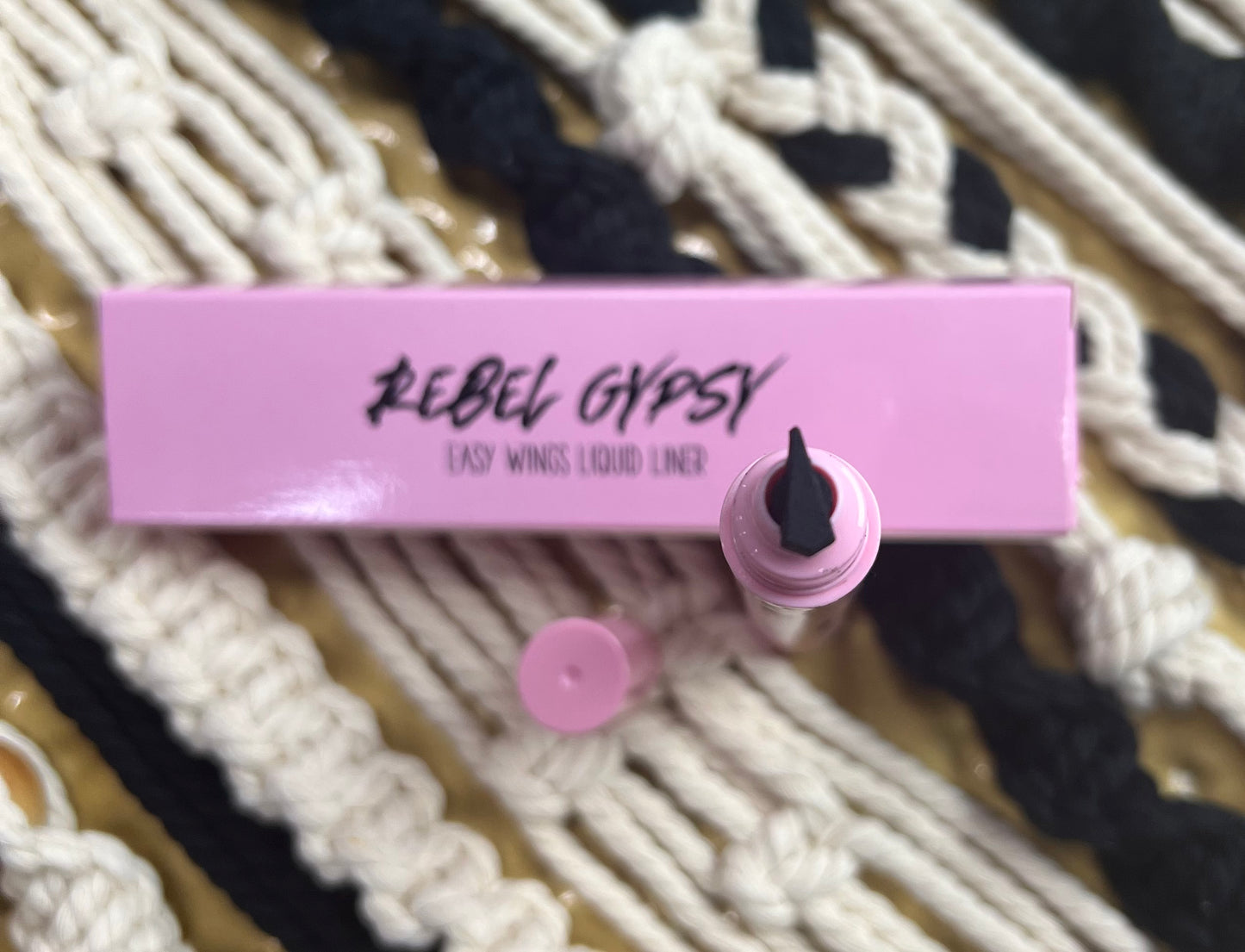 Rebel Gypsy Easy Wings Liquid Liner