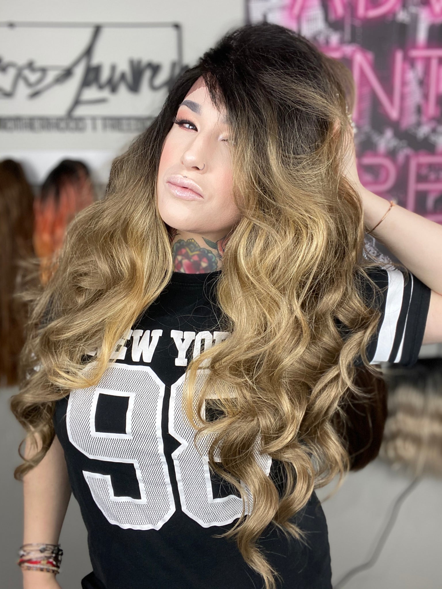4/12 Live Wig Show