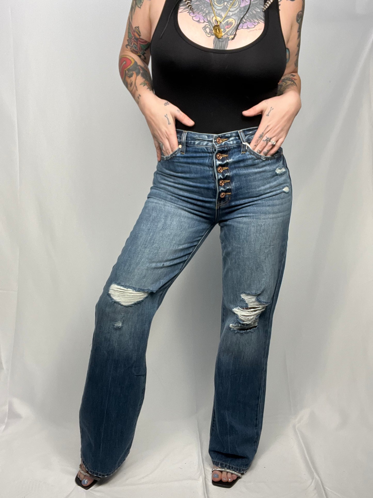 Evangeline Ultra High Rise 90's Flare Kan Can Jeans