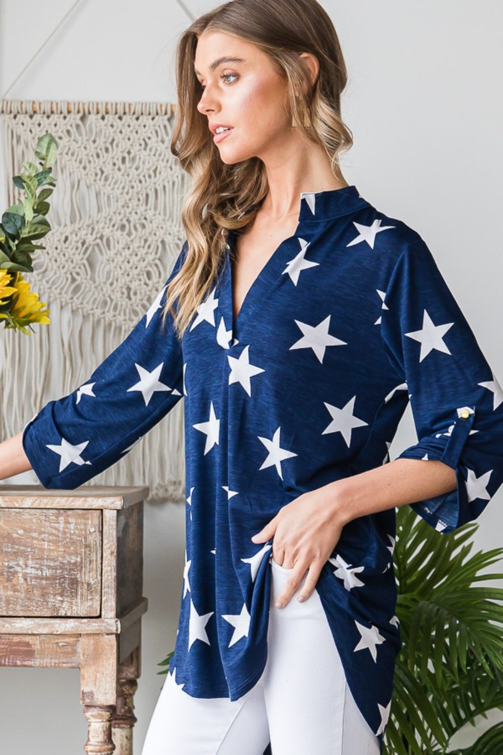 (S-3X) For My Country Heimish Roll-Tab Sleeve Star Print Top