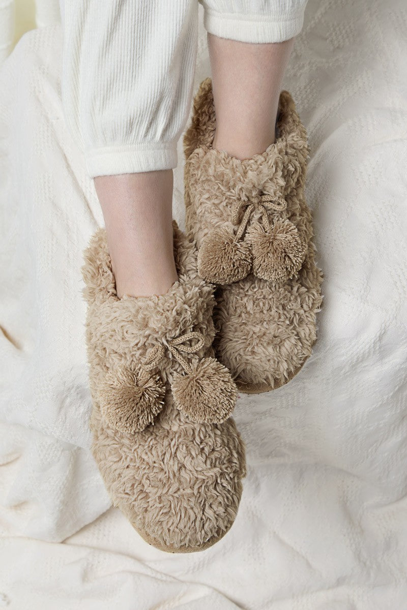 Keep Me Warm Faux Fur Slippers (Multiple Color Options)