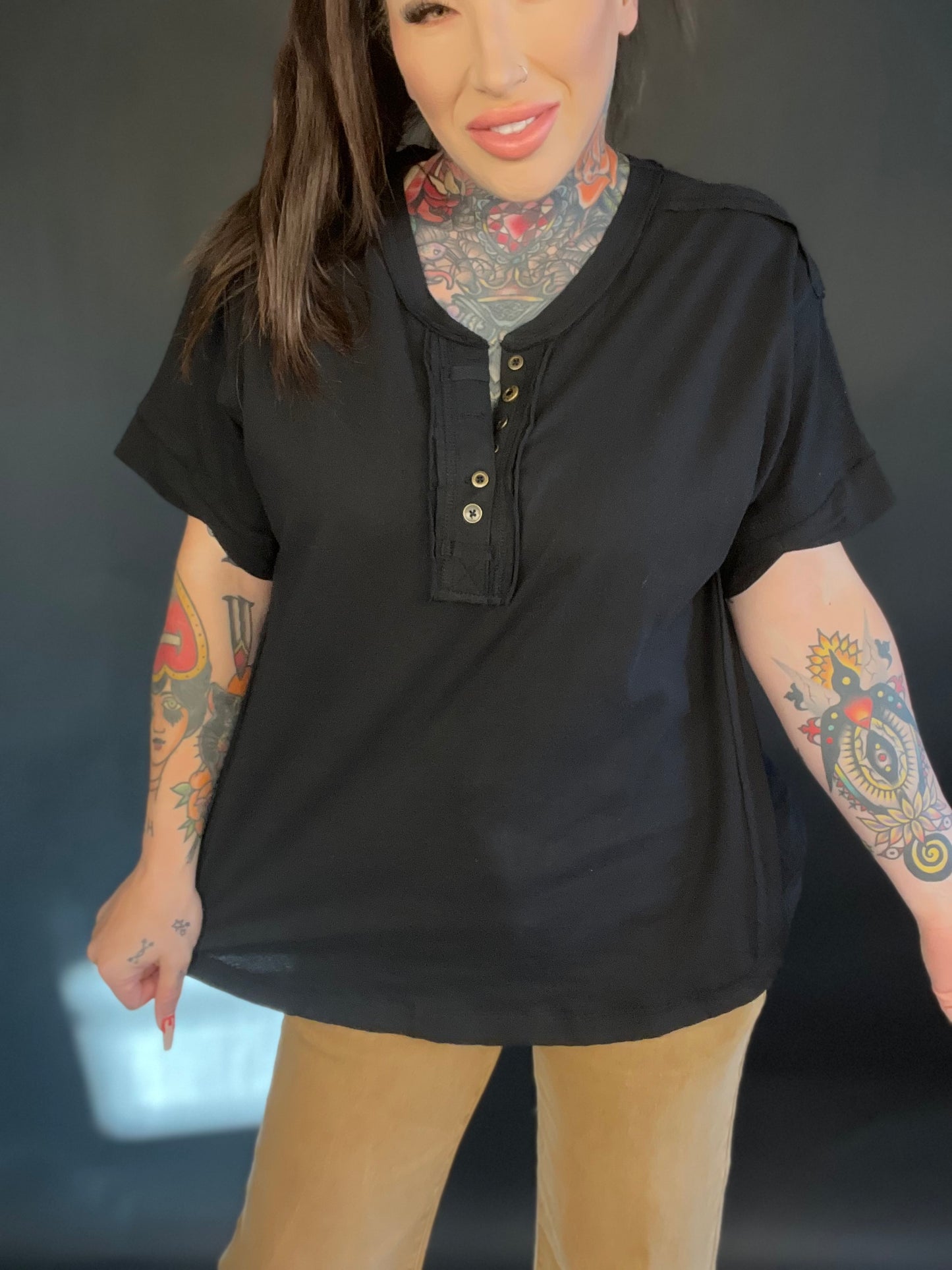 Raw Edge Detailed Button Closure Short Sleeve Top (Multiple Colors)