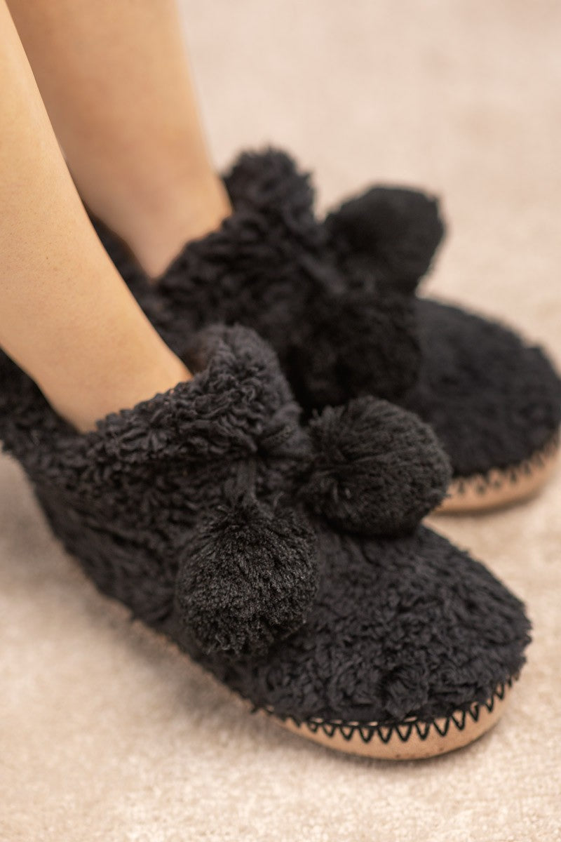 Keep Me Warm Faux Fur Slippers (Multiple Color Options)