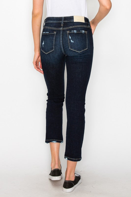 CURVY - ARTEMIS - HIGH RISE SKINNY STRAIGHT JEANS - BP