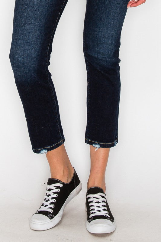 CURVY - ARTEMIS - HIGH RISE SKINNY STRAIGHT JEANS - BP