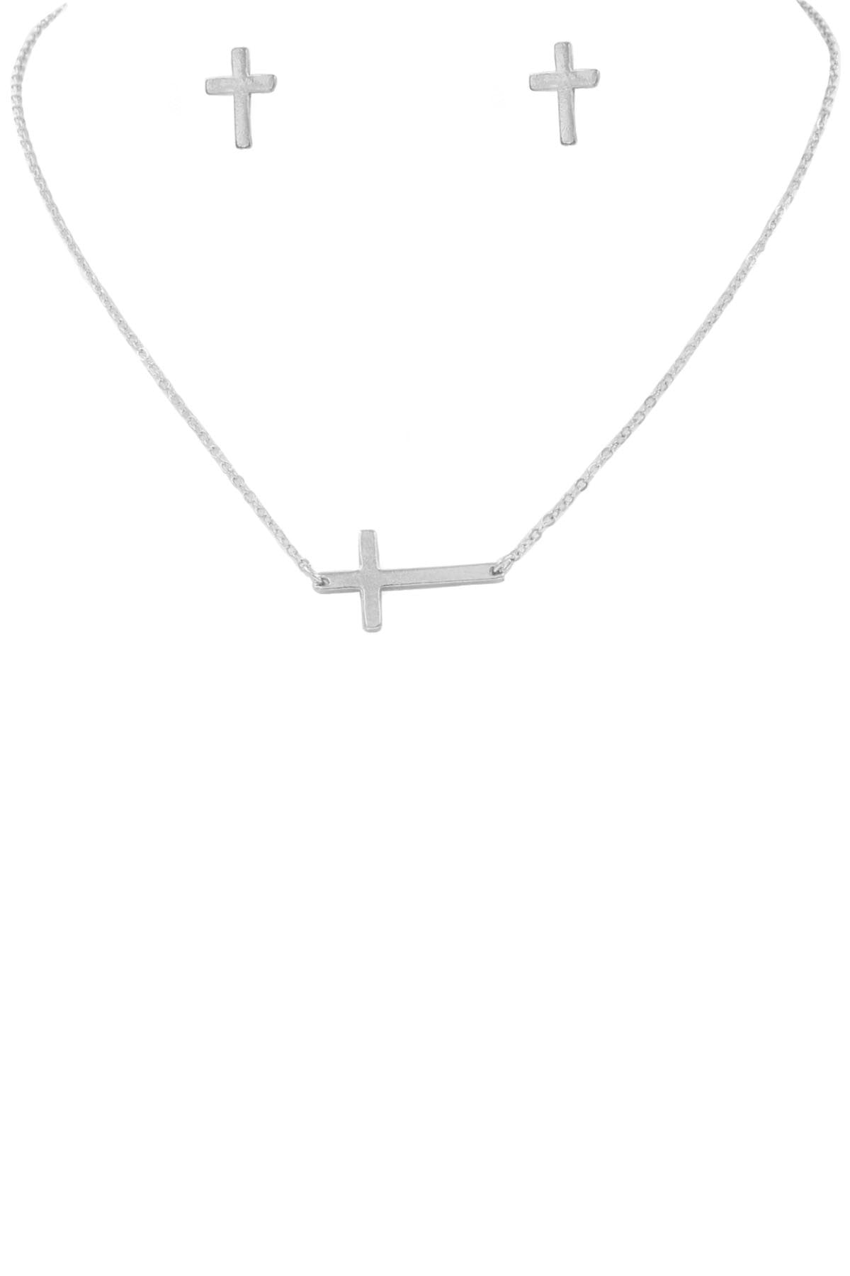 Found My Way To You Pendant Necklace & Earrings Set ( 2 COLOR OPTIONS)