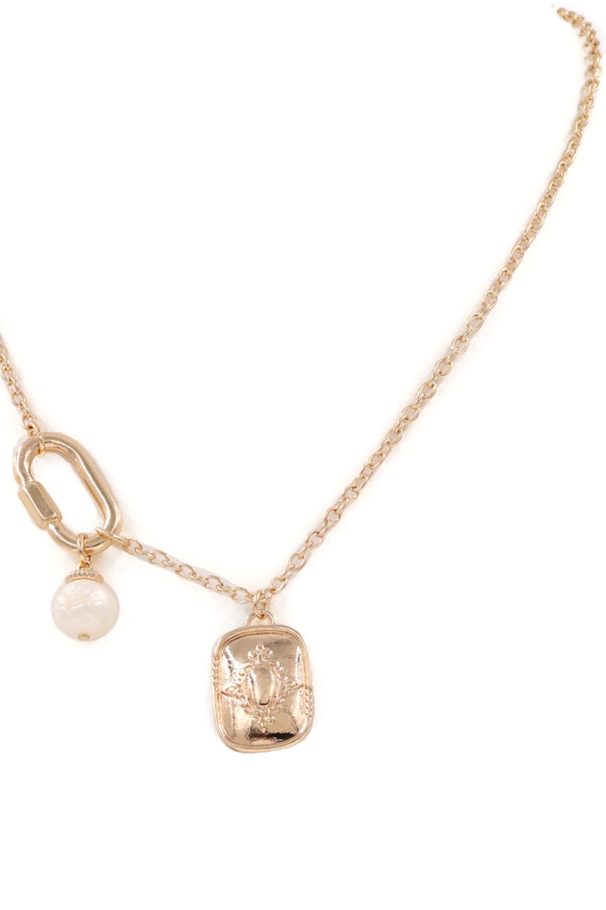 Popping Off Charm w/ Link and Pearl Pendant Necklace