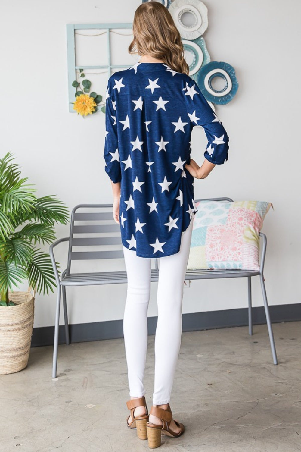 (S-3X) For My Country Heimish Roll-Tab Sleeve Star Print Top