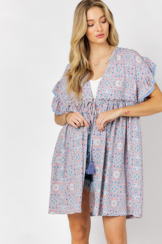 Cover Me In Daisies Printed Short Sleeve Ruffle Kimono (Davi & Dani)