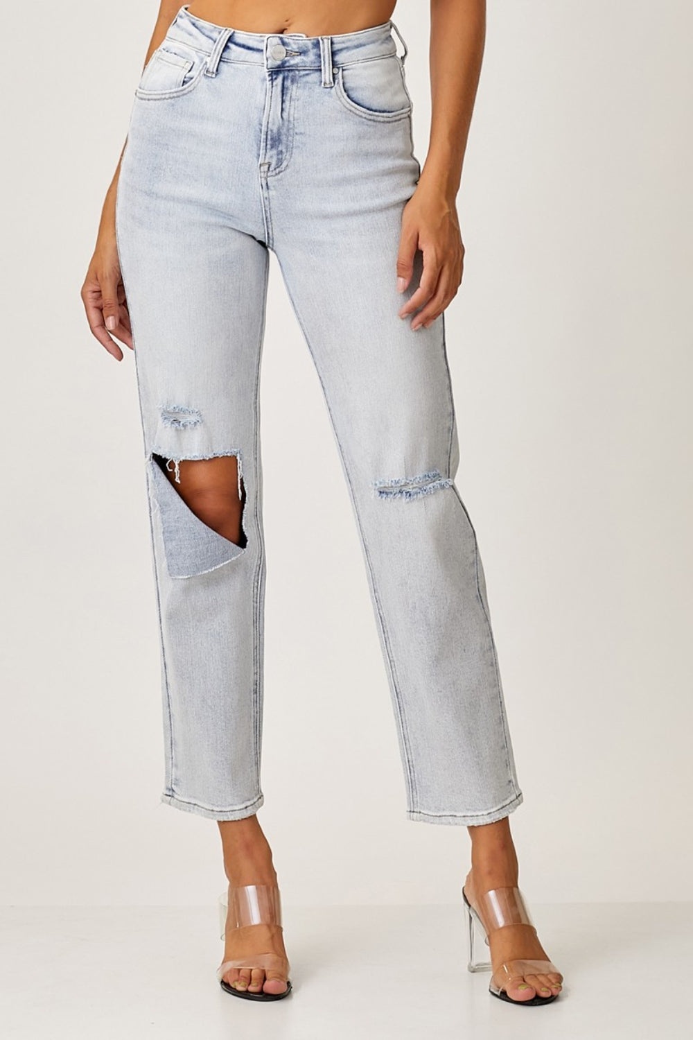 (1-15) Shelby RISEN High Rise Distressed Relaxed Jeans