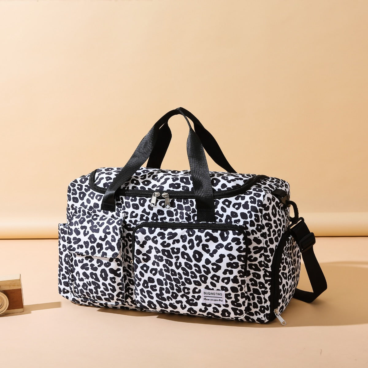 Traveling Heart Oxford Cloth Animal Print Travel Bag (Multiple Colors)