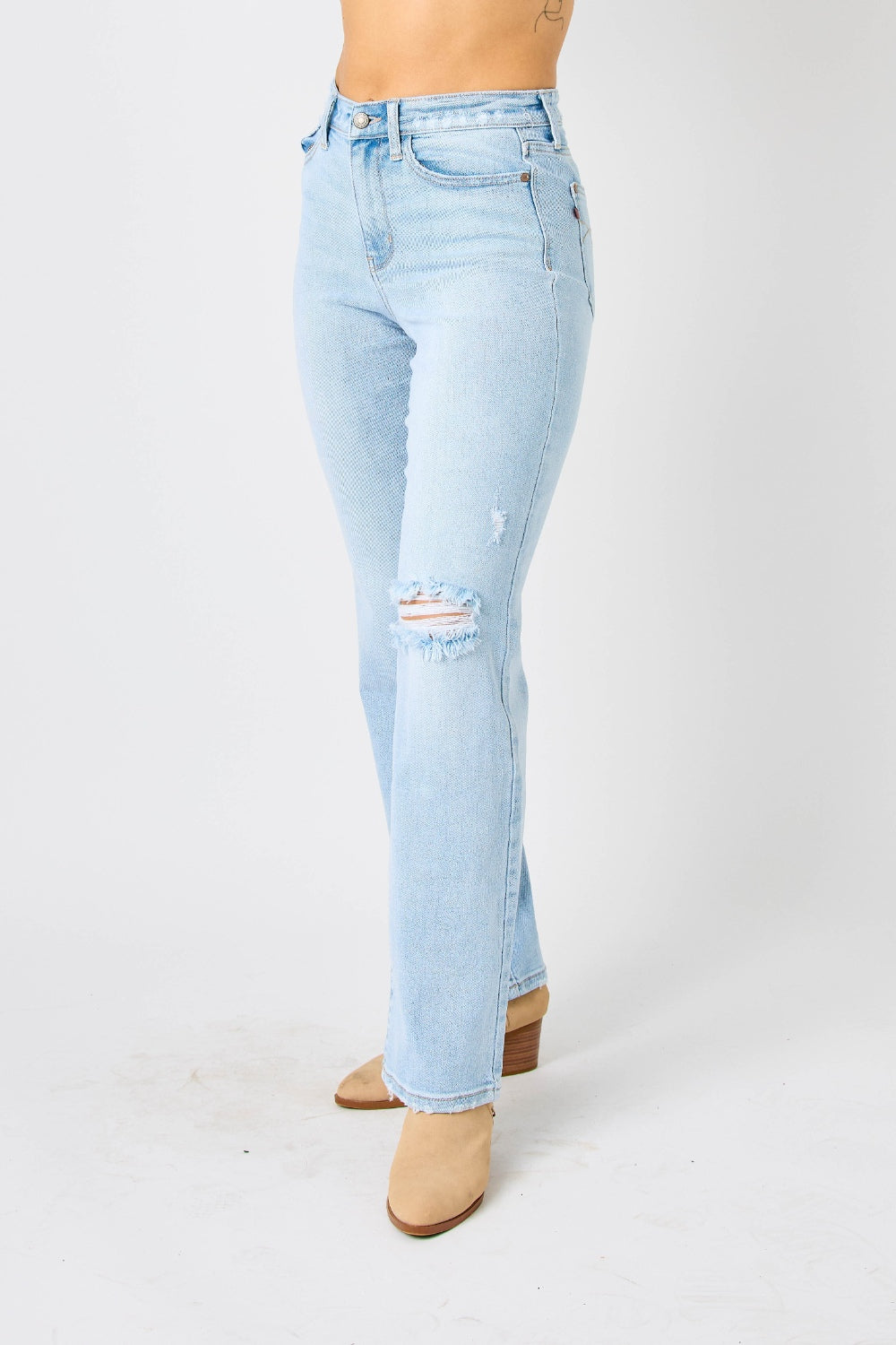 (0-24W) Judy Blue Full Size High Waist Distressed Straight Jeans - BP