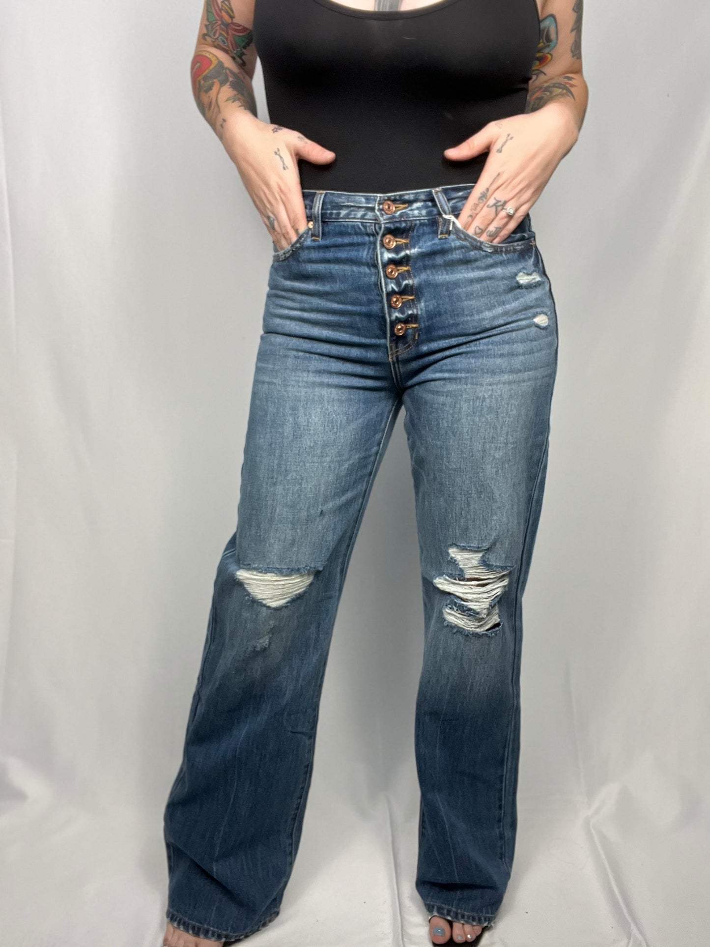 Evangeline Ultra High Rise 90's Flare Kan Can Jeans