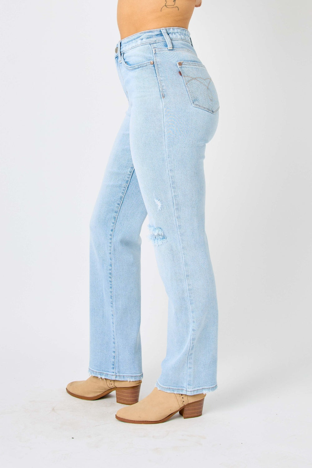 (0-24W) Judy Blue Full Size High Waist Distressed Straight Jeans - BP