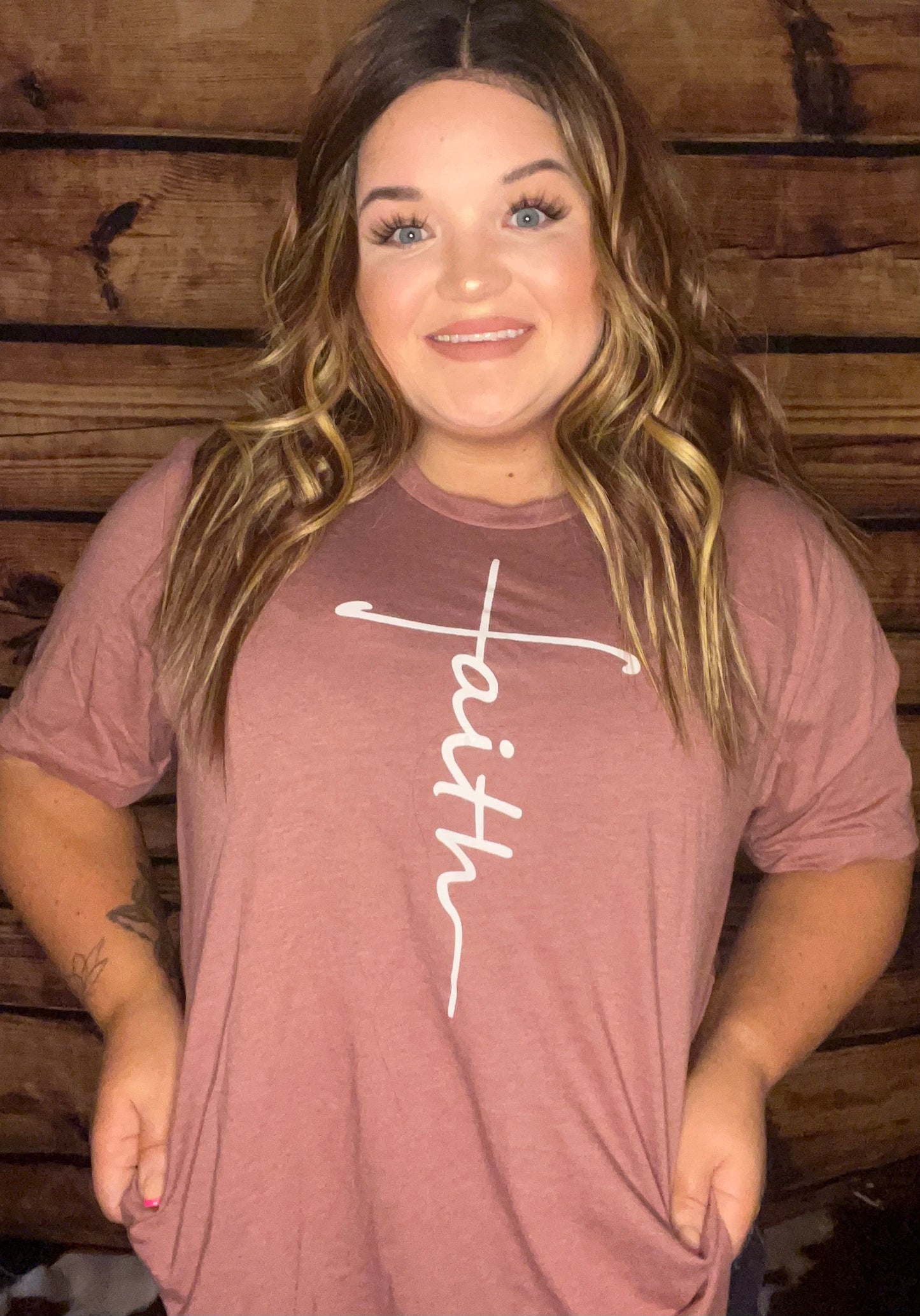 CURVY - Faith Tee (MULTIPLE COLORS) - BP