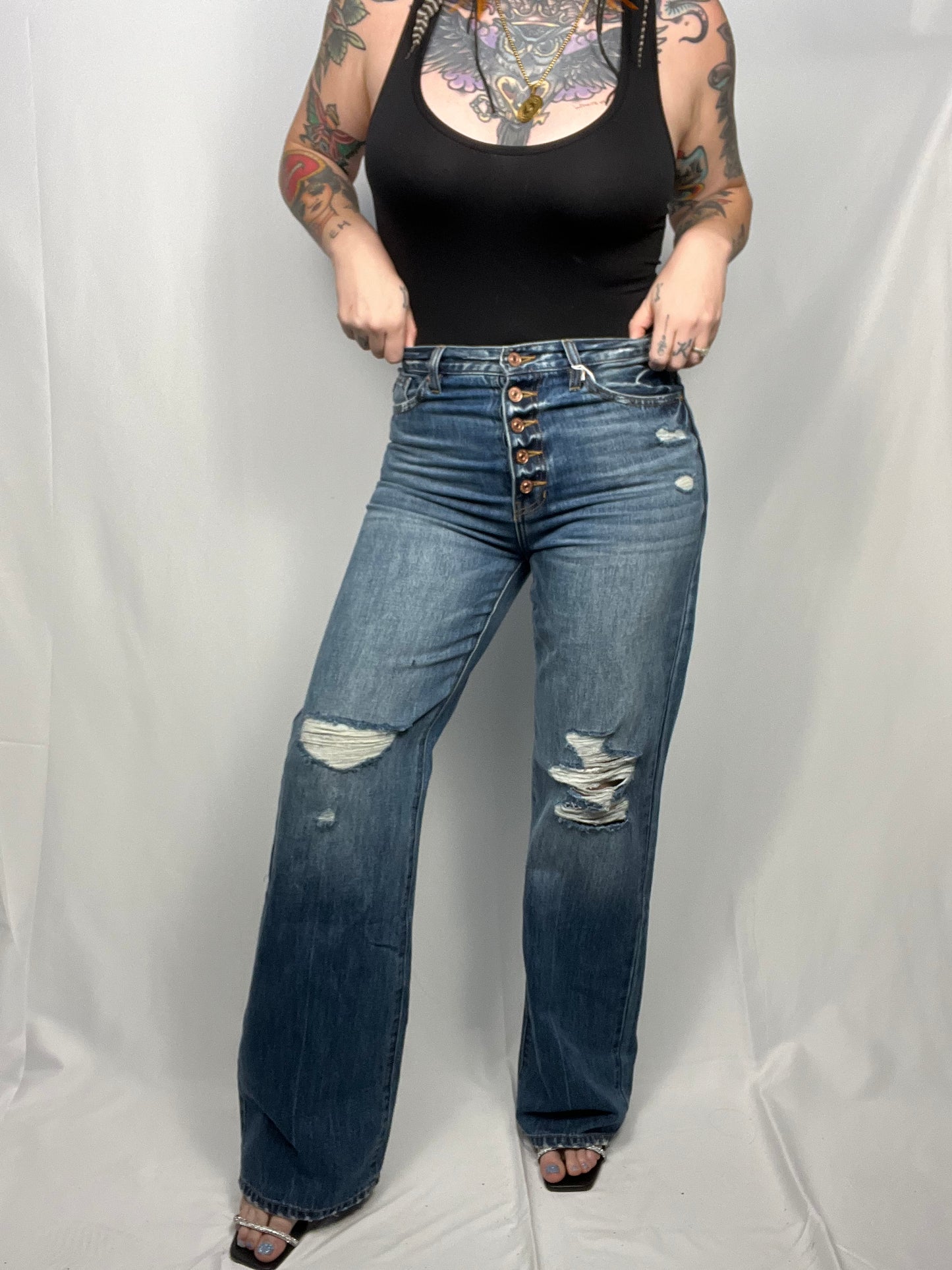 Evangeline Ultra High Rise 90's Flare Kan Can Jeans