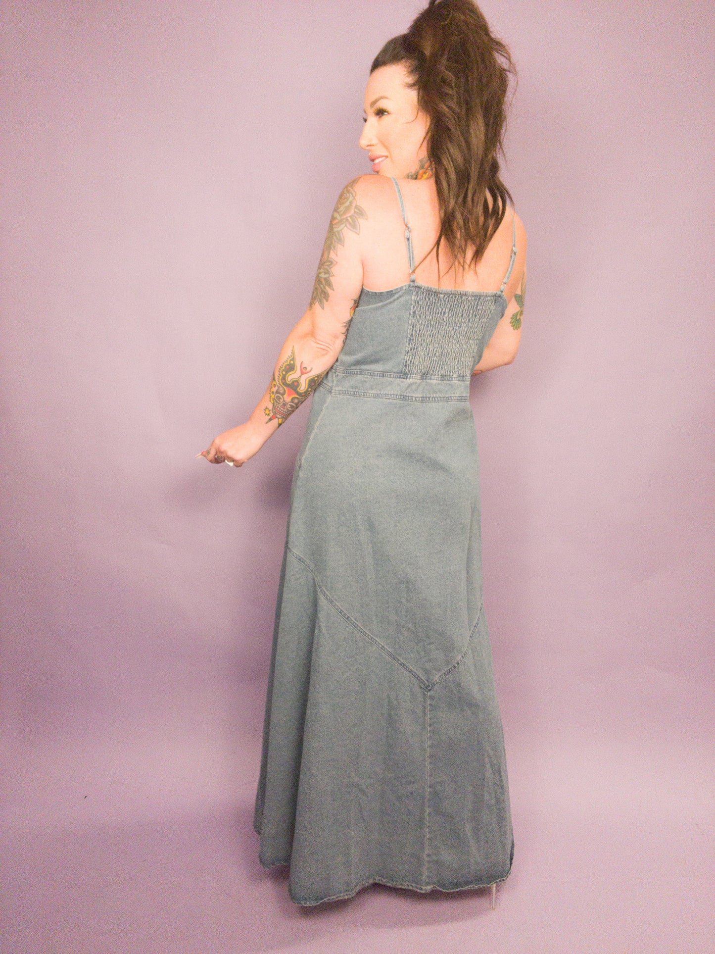 CURVY Jade By Jane - Button Down Sleeveless Denim Dress