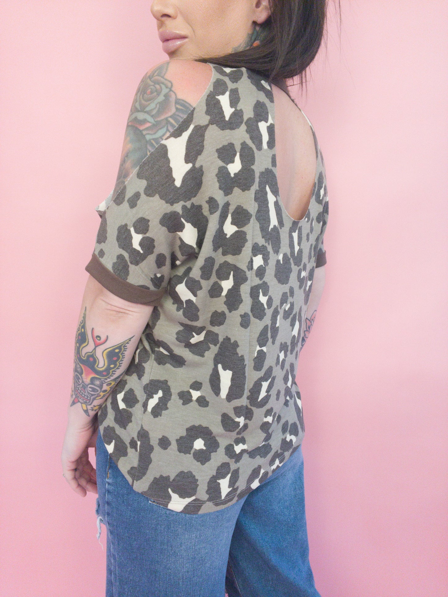 Spicy Cheetah Animal Print Cut Out Asymmetric Tee