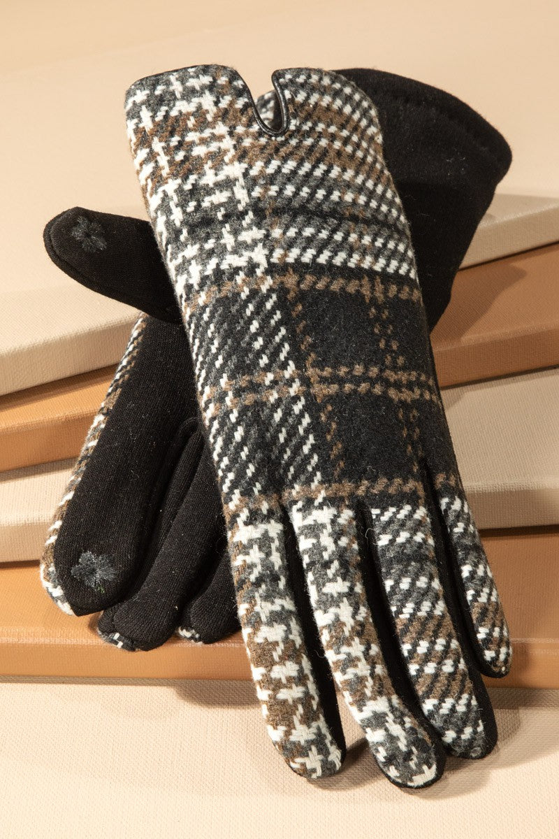 Chic In The City Touch Plaid Gloves