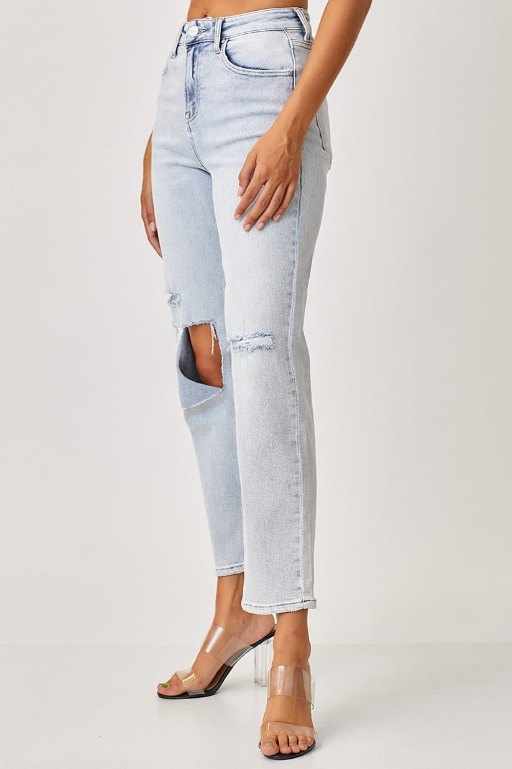 (1-15) Shelby RISEN High Rise Distressed Relaxed Jeans