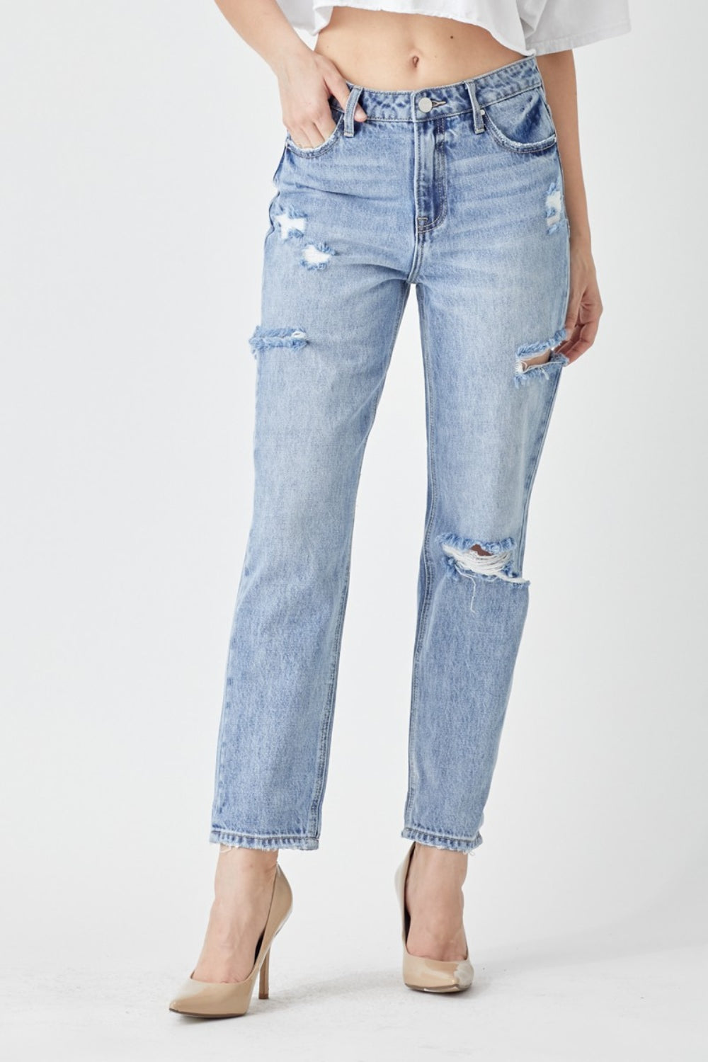 (1-13) Sofia RISEN Distressed Slim Cropped Jeans