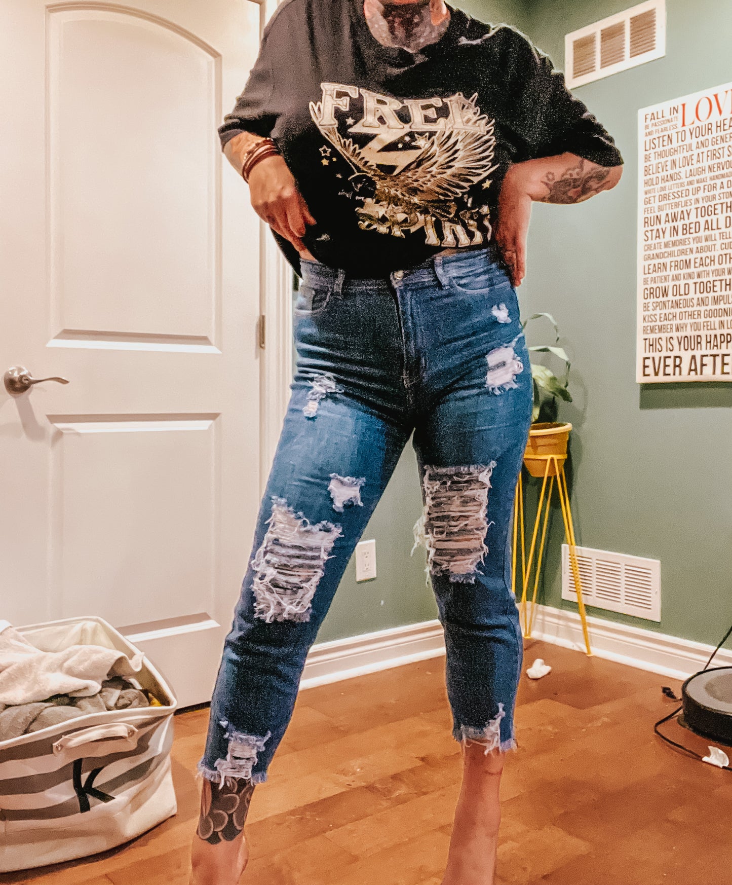 Carnival Distressed Mom Jeans