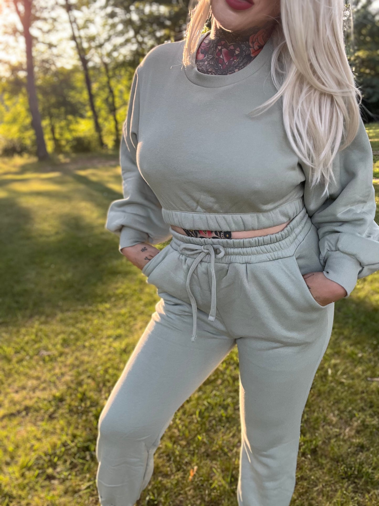 Match My Vibe Cropped Pullover and Jogger Set