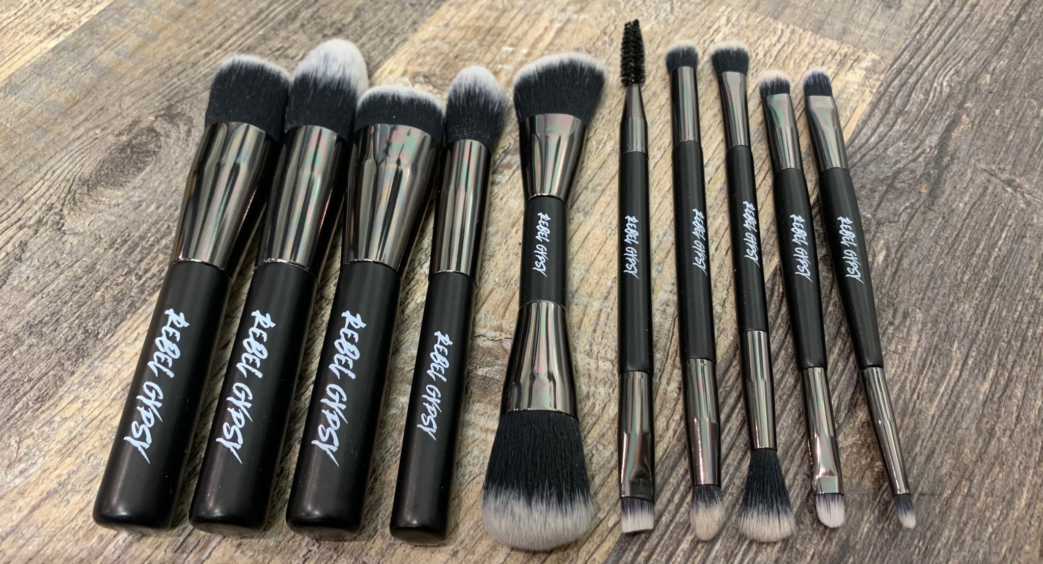 Lovely Expressions Premium Makeup Brushes