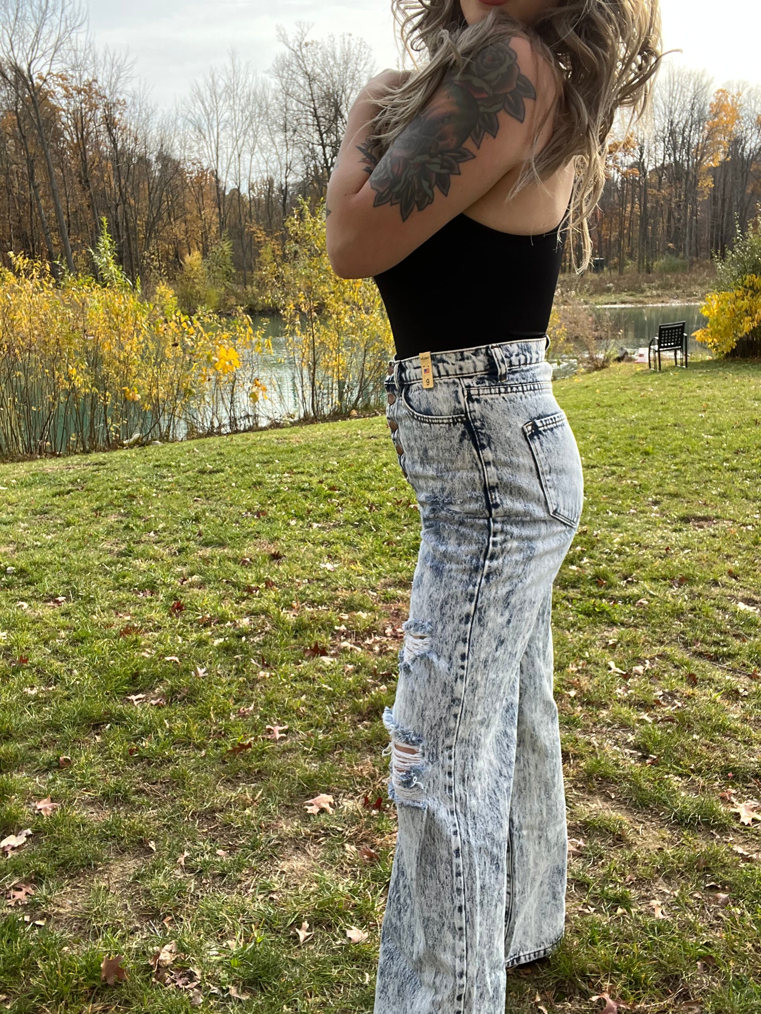 Under Deconstruction Acid Wash High Rise (Vibrant M.i.U) Jeans
