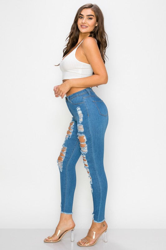 Give Good Love Distressed Ankle Jeans (S-2XL)