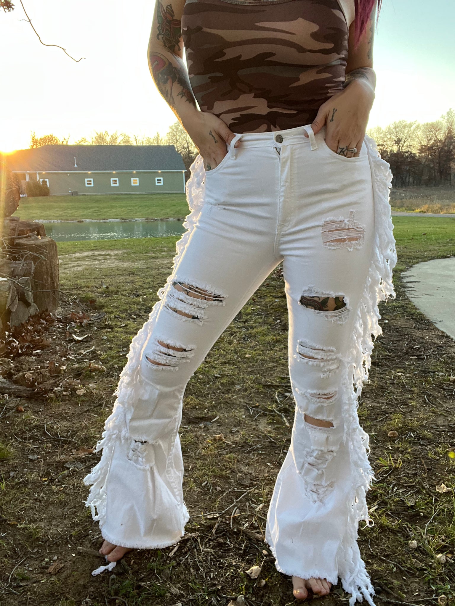 Chasing Thrills Distressed Side Tassel Jeans *M.A.P*